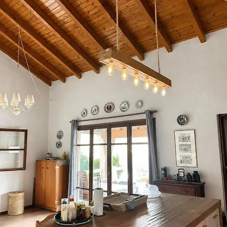 Seaview Retreat Trizonía